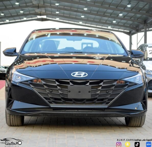 هيونداي النترا سمارت 2023 لون اسود Hyundai Elantra 2023